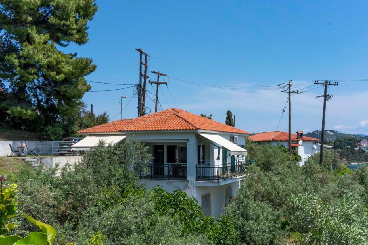 Вилла Ftelia House Скиатос Экстерьер фото